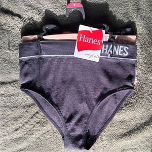 NEW Hanes Originals Women's Briefs (3-Pack) – Size S